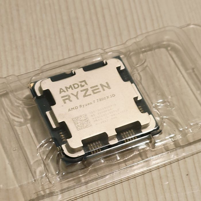 Процессор Amd RYZEN 7 7800 X3D