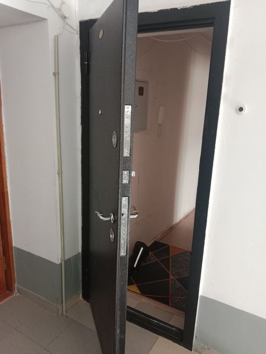 Железные входные двери