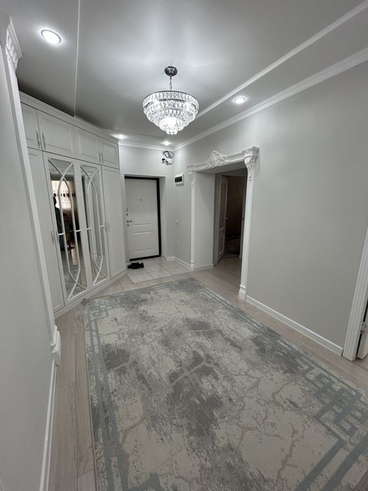 Тез арада 3 бөлмелі үй сатылады