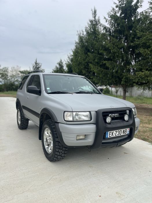 Vand sau schimb Opel Frontera Sport