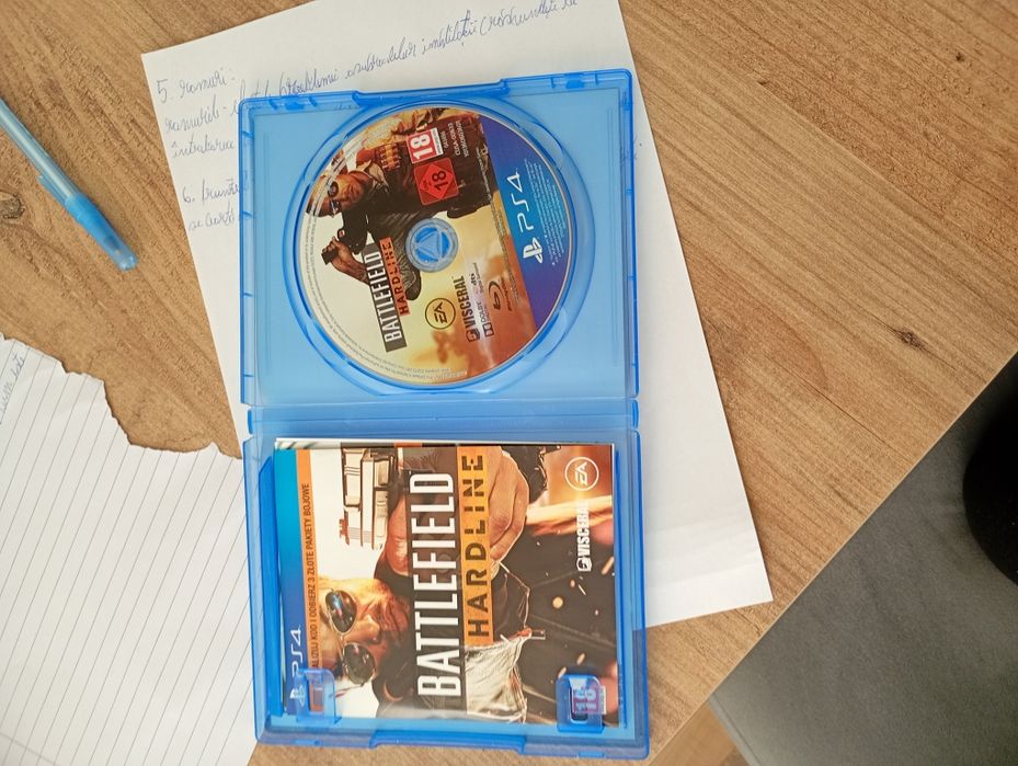 Jocul e perfect funcțional nu are nici o zgârietură are 80 sau 50 giga