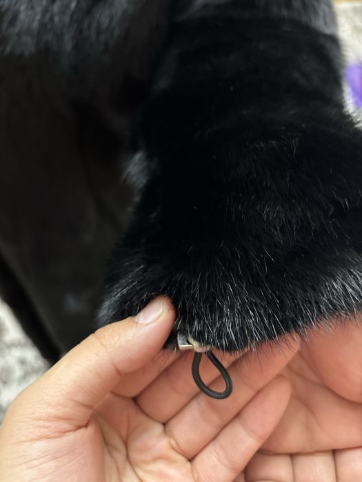 Продам норковую шубу