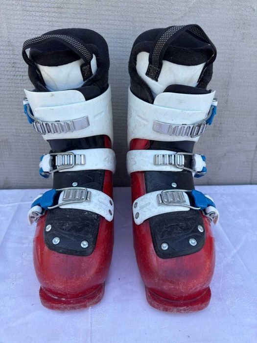 Clapari ski schi copii Nordica T3 marime EUR:35 Mondo:22