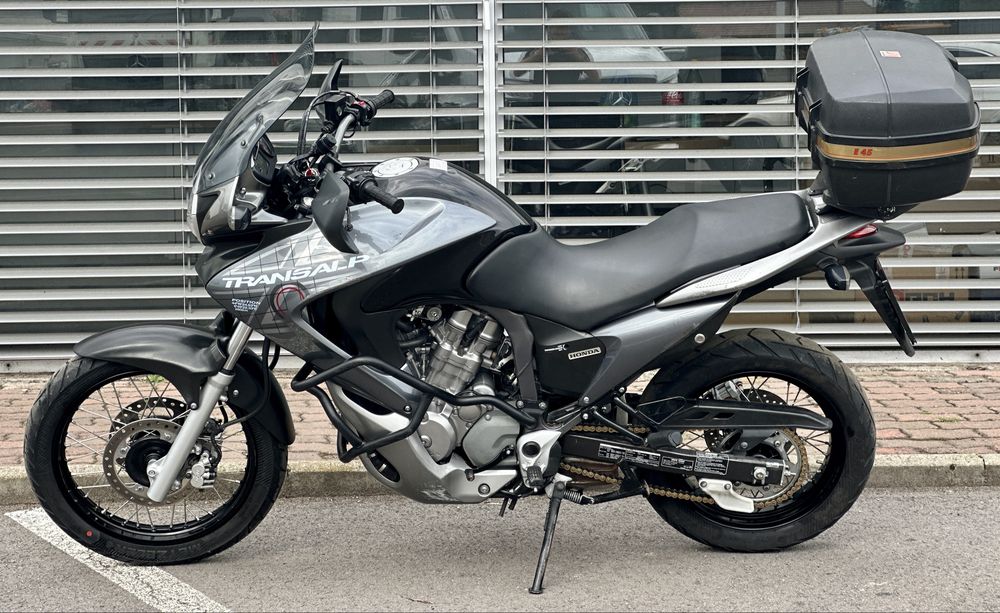 Honda Transalp XL700 V