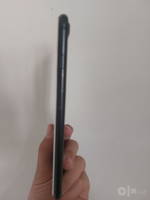 iPhone7+ 256gb akamulator 100%
