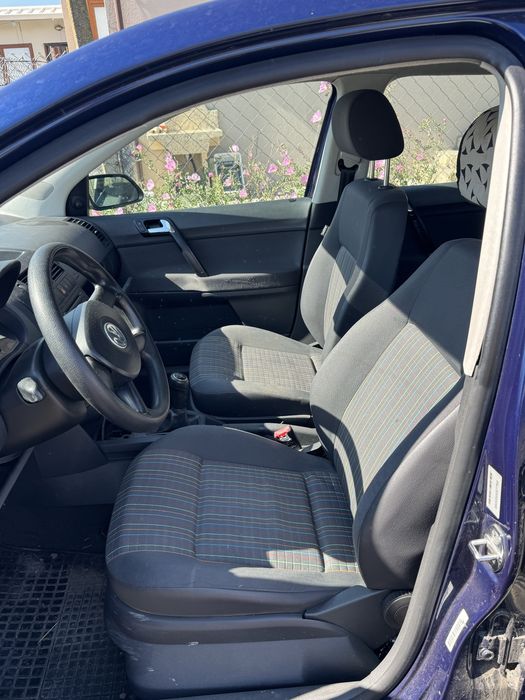 VW Polo 1.2 benzin 2005 на части. Поло 1.2 бензин на части.