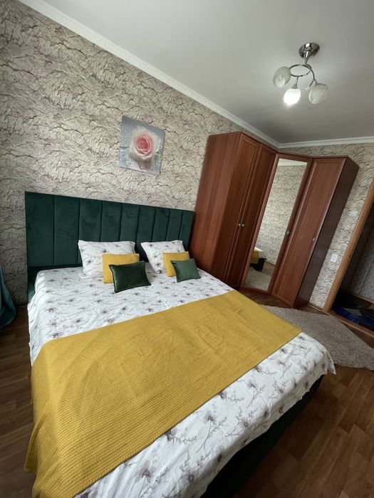 Продам кровать 2 спальная с матрасом