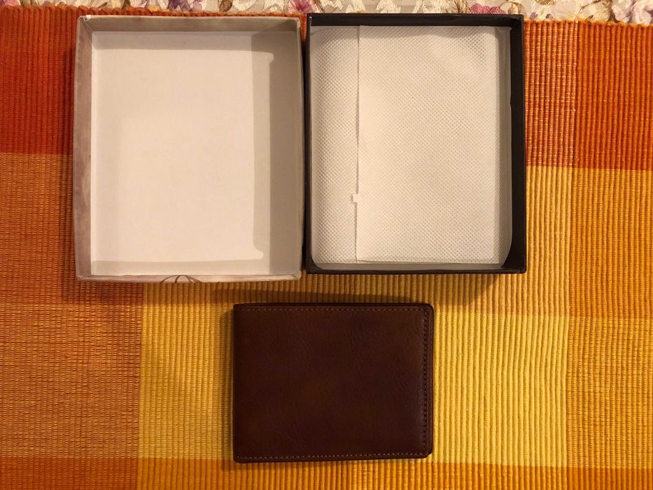 Намалено! Оригинално италианско портмоне естествена кожа!