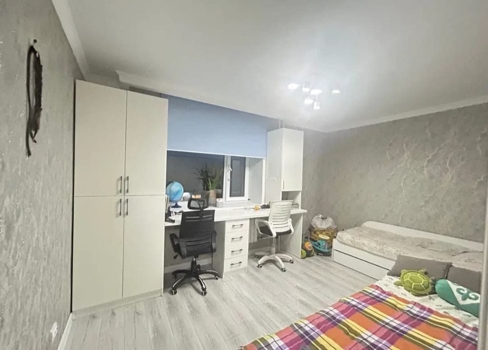 Продается 3х ком кв Ауельбекова 120