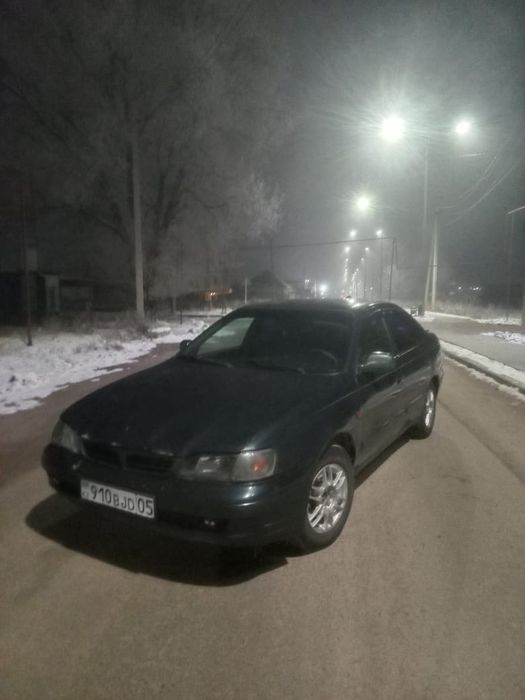 Тойота Карина Е 1.6 механика