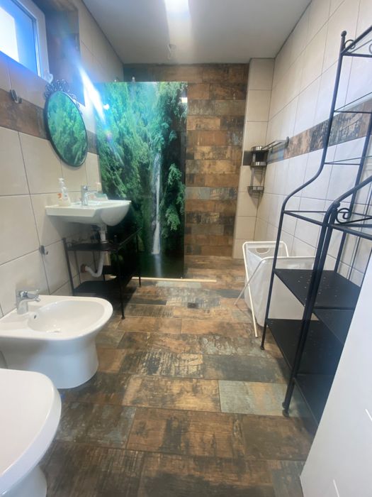 Дава се под наем Къща в Варна, Бриз - 295 кв.м за 918 € - Снимка #8