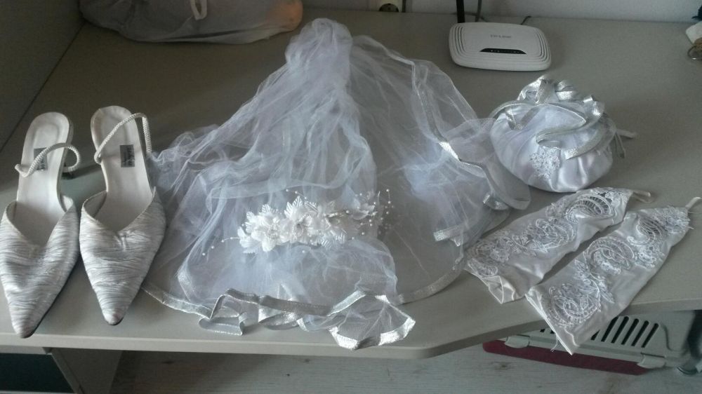 Булченска рокля+аксесоари