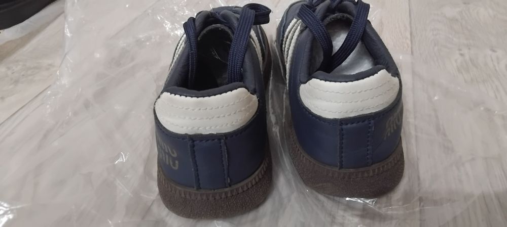 Продам кеты на девочку