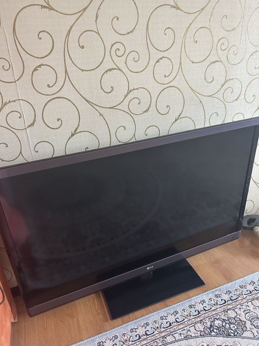 Телевизор модель LG
