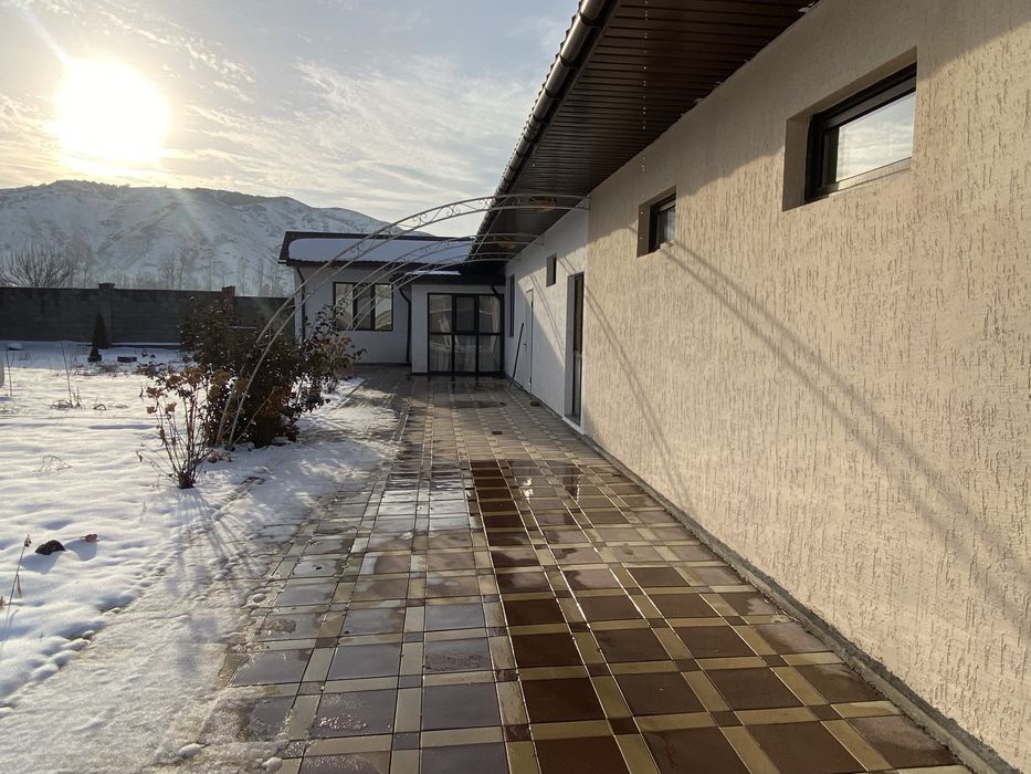 Продается дом пос.Кызыл Кайрат