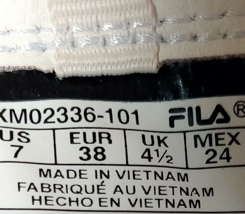 Adidași Fila noi