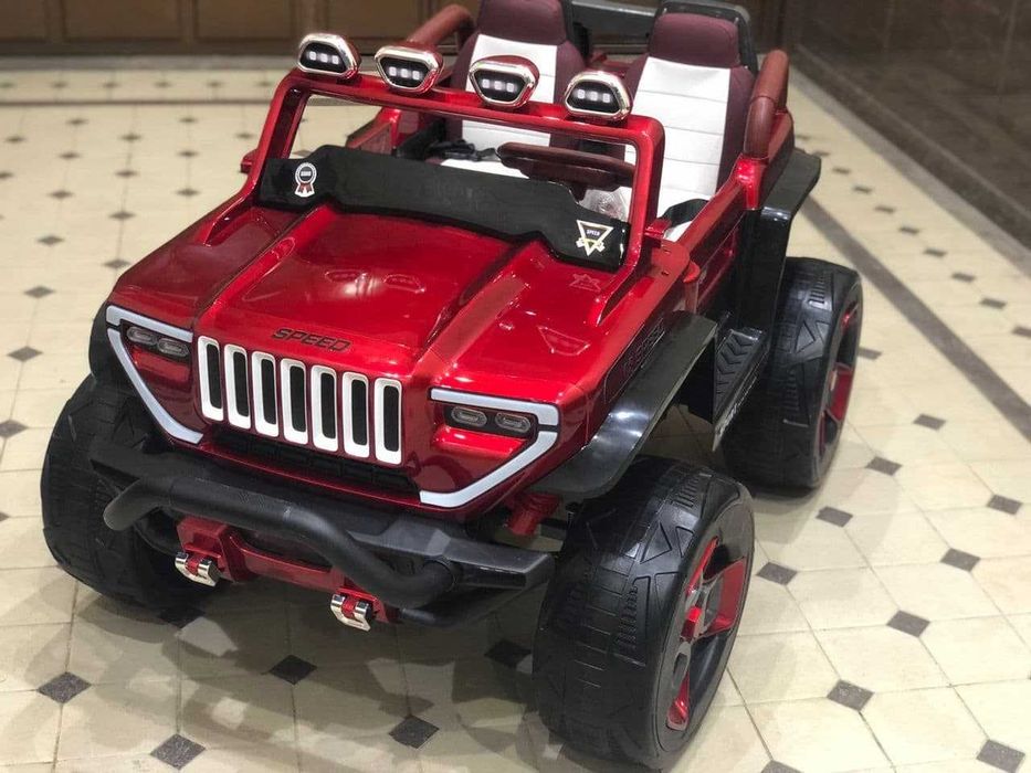Детский Jeep 4WD электромобиль  с дистанционным управлением.
