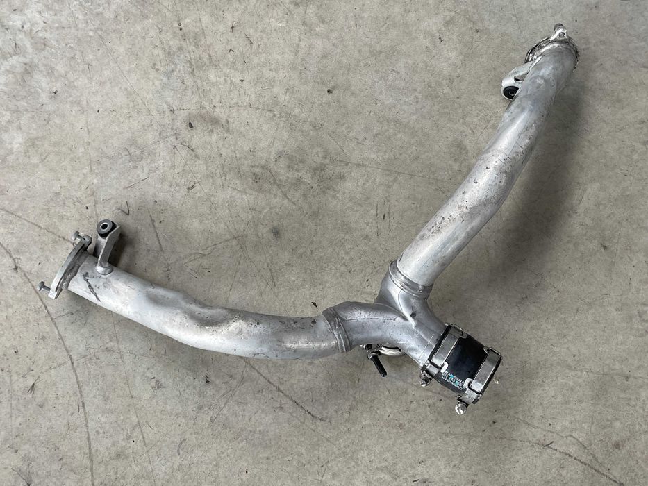tubulatura admisie aer Vw - Audi cod 057145673K - 057145555C