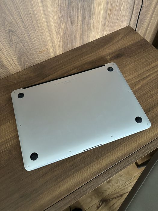 Macbook работи перфектно