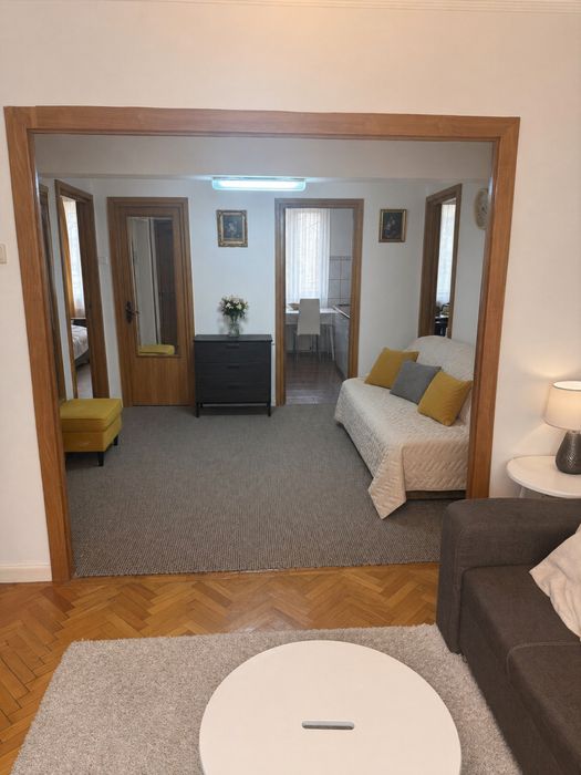 Apartament 4 camere