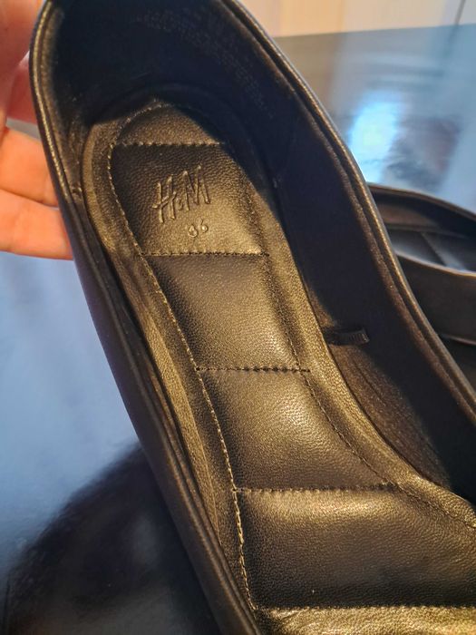 Balerini comozi,ascuțiți,mărimea 36