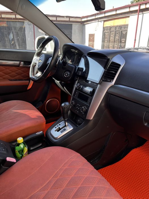 Продам каптиву 1 мотор 3.2