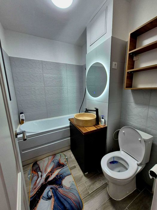 Inchiriez garsoniera Lapus mall Electro