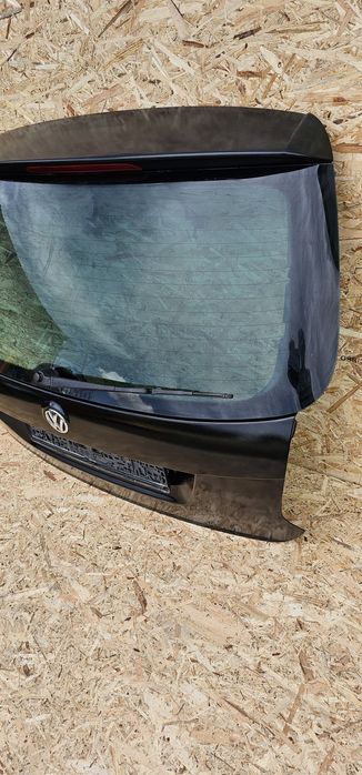Haion Volkswagen Golf 5 / Golf 6 Break, Complet Original fără rugină, cod  Culoare LC9X  prețul din Rm-Vâlcea  1 700 Lei