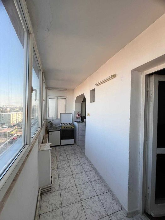 Proprietar, vând apartament cu 3 camere, str. Calea București, cartier Astra, Brașov