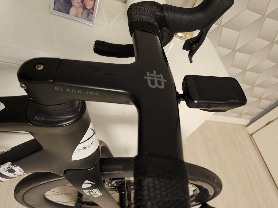 Race Aero Factor Ostro Gravel