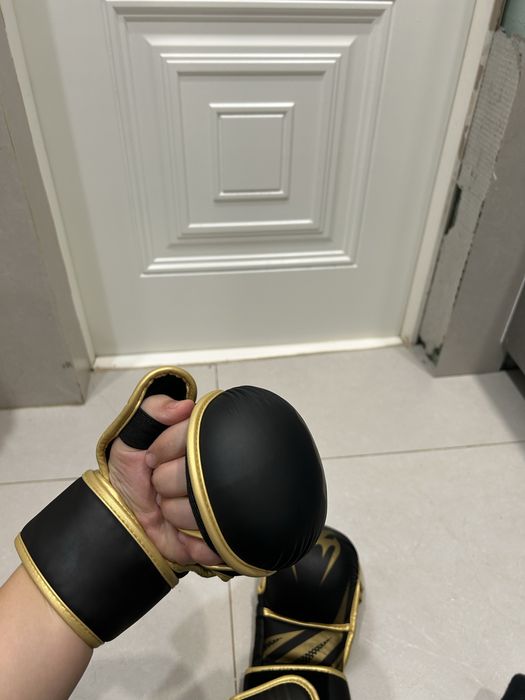 Перчатки черепаха для мма