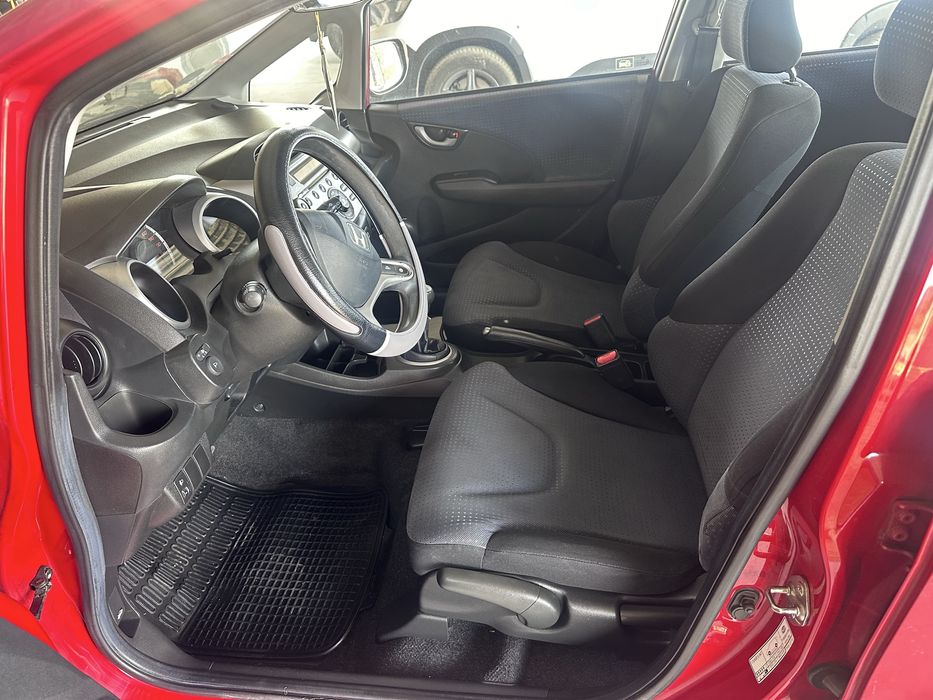 Honda Jazz / Хонда Джаз 1,2 и 1,4 2010г На части