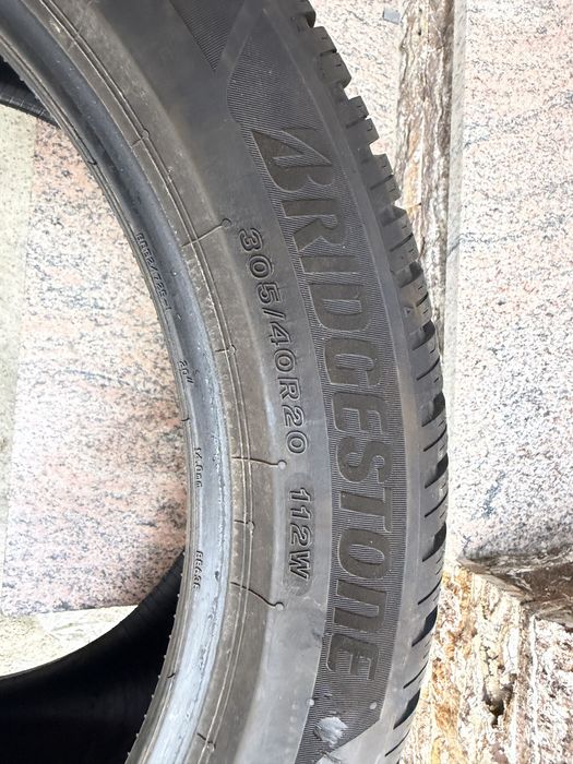 2 Anvelope Iarnă Bridgestone Blizzak 6 305/40 R20 112W XL – DOT 4025 – Aproape Noi