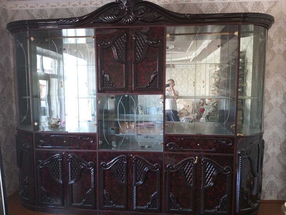 Мебел сотилади сроочна