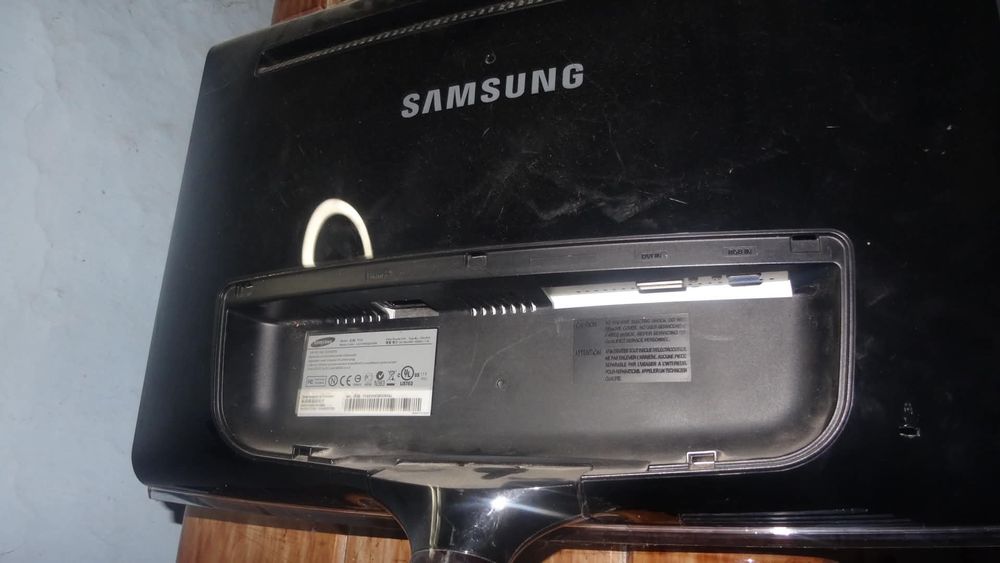 Monitor Samsung T220 *netestat*