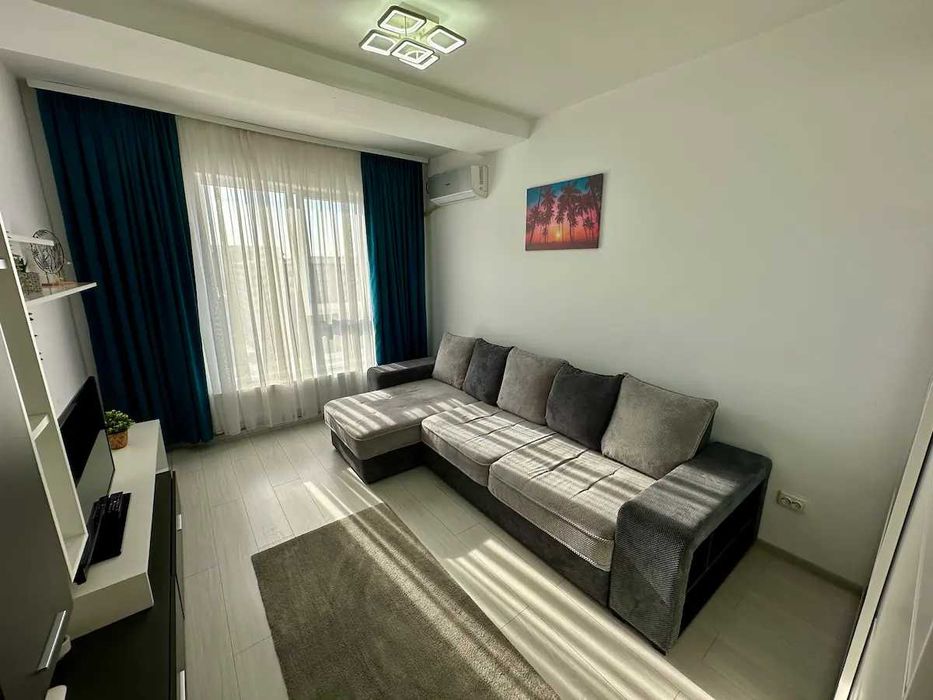 Продава се Двустаен апартамент в София, Младост 4 - 67 кв.м за 1104 €/кв.м - Снимка #1