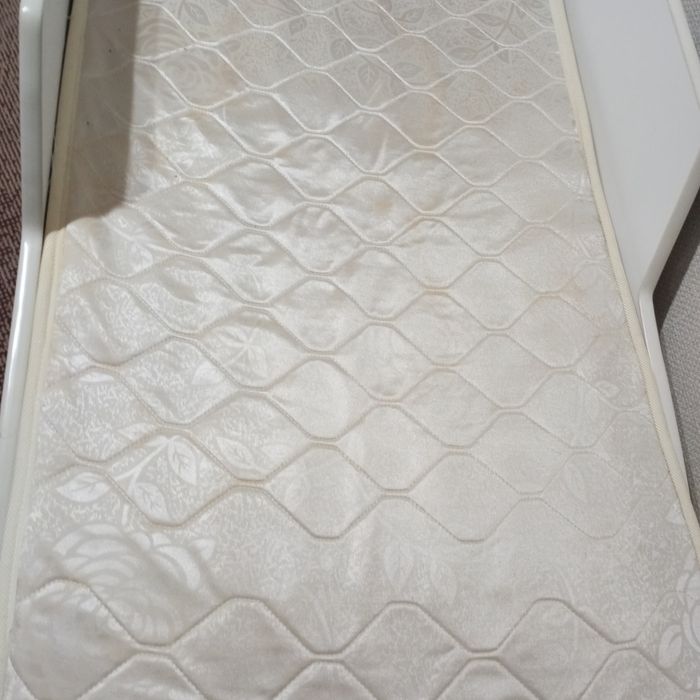 Кровать подростковая