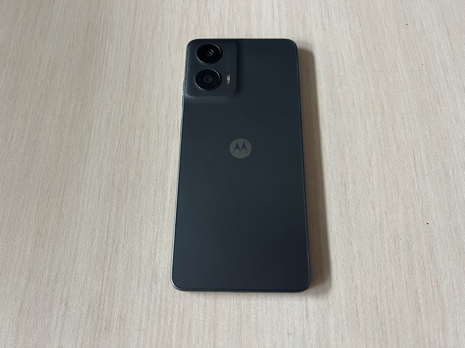 Продавам Motorola Moto G24 128/4GB