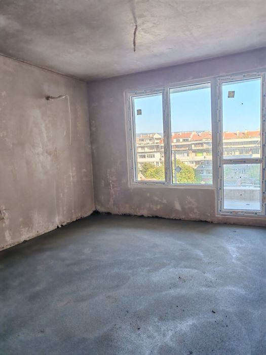 Продава се Двустаен апартамент в Варна, Централна поща - 65 кв.м за 1475 €/кв.м - Снимка #6