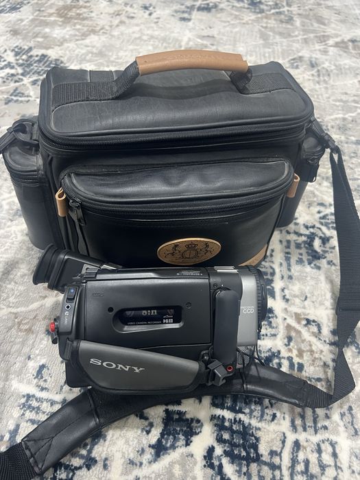 Видео камера SONY