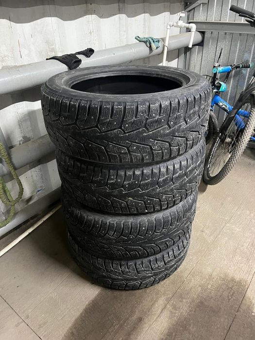 Продам зимнию резину