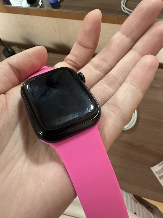 Продам apple watch 8 серии