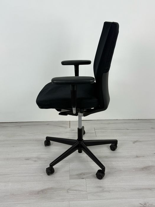 Vitra офис стол T-Chair Antonio Citterio, топ състояние,