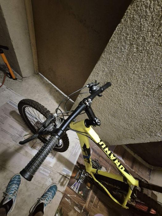 Два велосипеда използвани