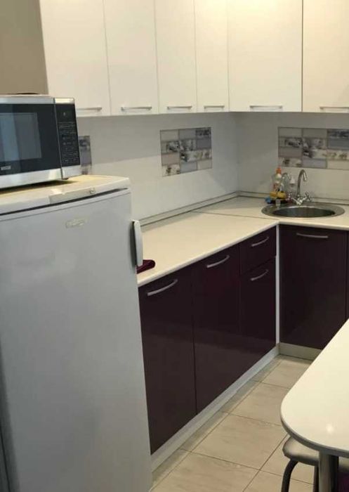 Дава се под наем Двустаен апартамент в Пловдив, Център - 46 кв.м за 153 € - Снимка #2