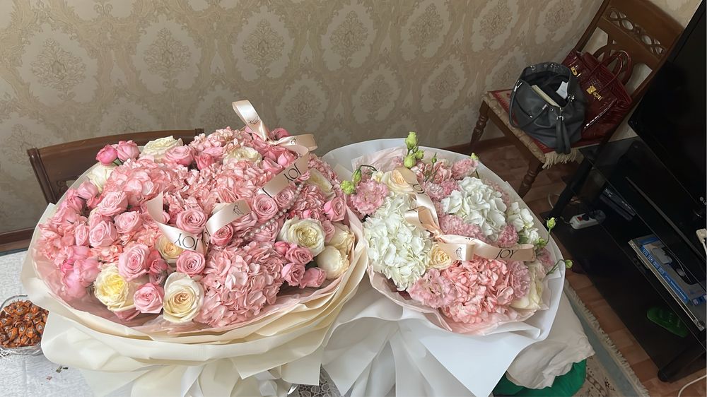 2букета дешево продам