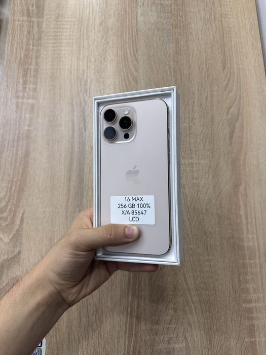 iPhone 16 Pro Max