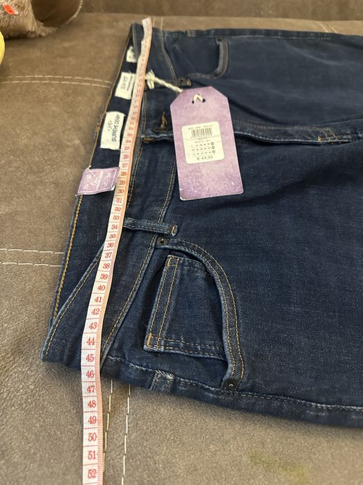 Blugi noi de barbati slim fit cu eticheta