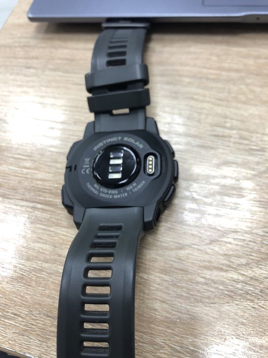 Garmin instinct solar (p25)