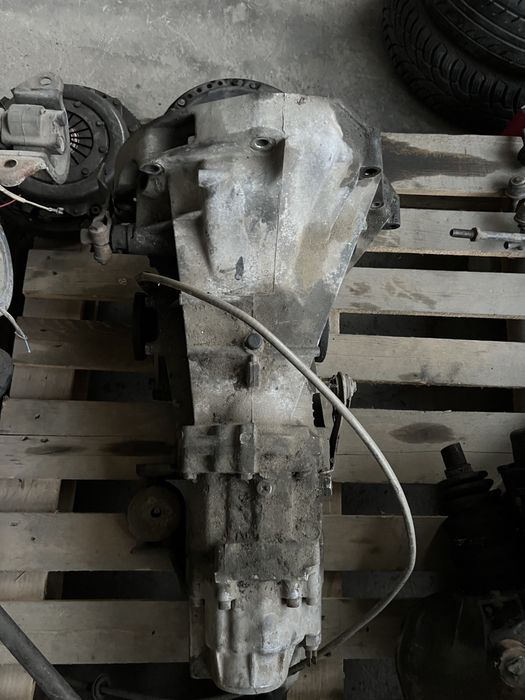 Каробка Гольф 3 Опел Ауди Бешка Пассат